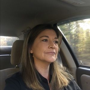 Meet your Posher, Angela